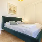 B57 - Marachique 2 Bed Flat אלבור