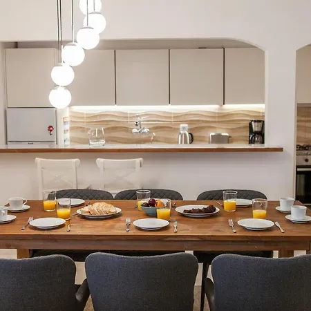 B57 - Marachique 2 Bed Flat 公寓