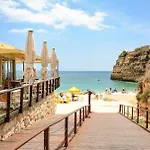 B57 - Marachique 2 Bed Flat