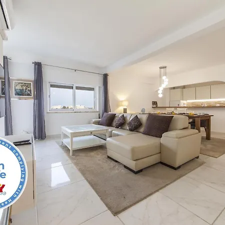 B57 - Marachique 2 Bed Flat Appartement Alvor