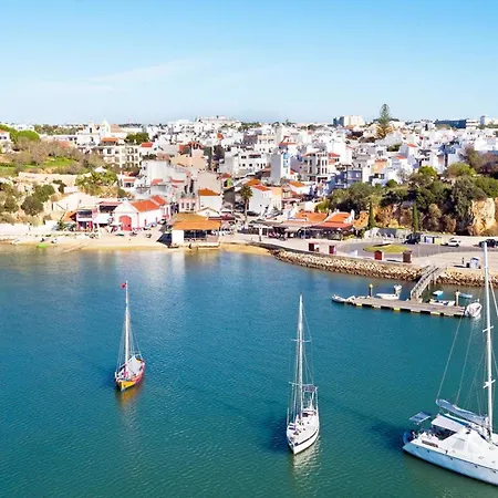 B57 - Marachique 2 Bed Flat