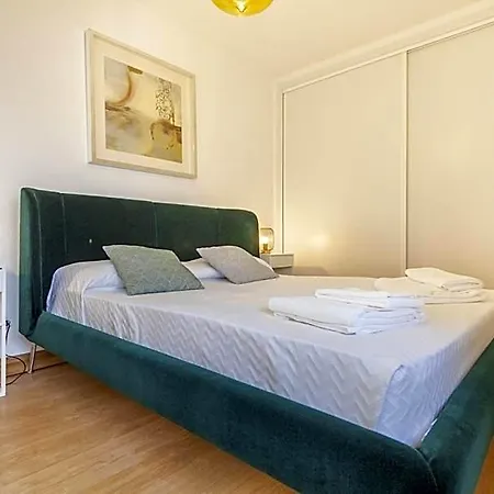 B57 - Marachique 2 Bed Flat